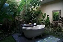 Nirvana Bali Üdülőközpont